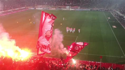 Ο ολυμπιακός γίνεται καλύτερος χωρίς να έχει αντίπαλο. ΟΛΥΜΠΙΑΚΟΣ-ΑΕΚ 3-0 2013 (πρωτο γκολ,τραβηγμενο απο Θυρα 7 ...