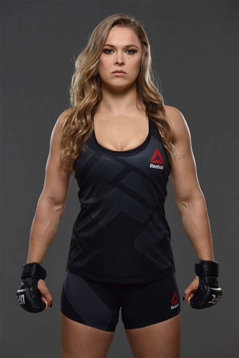 Pin By Thomas Adel On Ronda Rousey Mma Women Female Mma Fighters