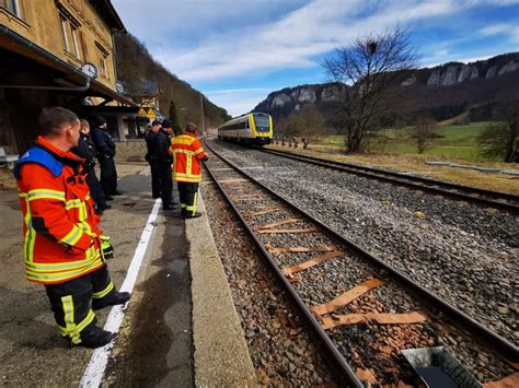 Wie wird das wetter heute in hausen im tal? Ölaustritt aus Regionalzug [ Einsatzbericht / Beuron ...