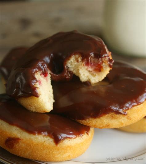 Chocolate Frosted Baked Strawberry Donuts Daily Appetite