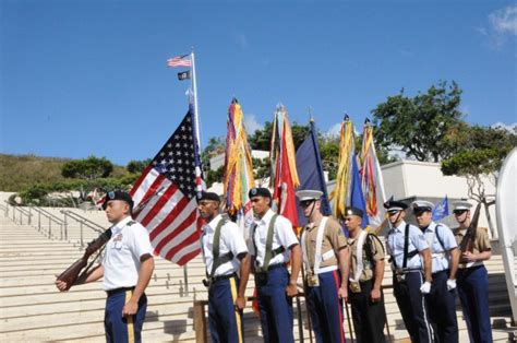 Veterans Day Ceremony At Punchbowl Article The United States Army
