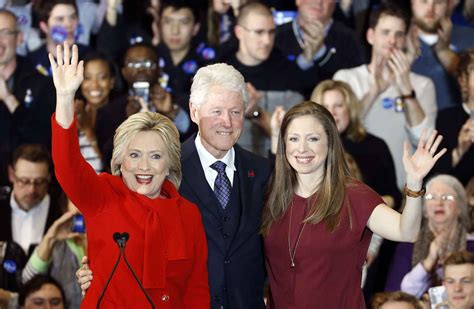 Présidentielle Américaine La Famille Clinton Au Cœur De La Campagne D