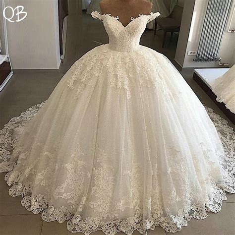 Ball Gown Sweetheart Fluffy Skirt Lace Appliques Luxury Formal Wedding