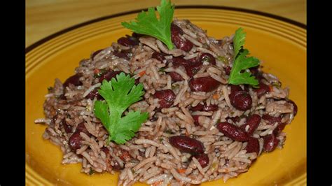 May 09, 2019 · how to make black beans and rice quickly. Latino Style Rice and Beans with Coconut Milk Recipe - Make It Easy Recipes - YouTube