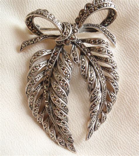 Large Bow Brooch Sterling Silver Art Nouveau Leaves Feather Vintage