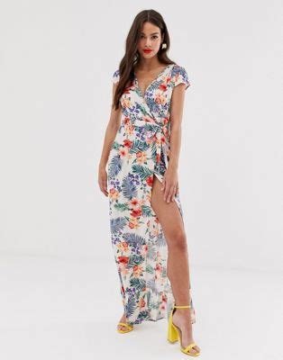 4.6 out of 5 stars 541. Boohoo wrap maxi dress in white tropical print | Maxi wrap ...