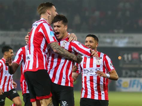 On this website, you'll find information about our parks, history, finances, and departments of the village, as well as important. Sparta Rotterdam wint op eigen veld van geplaagd Vitesse ...