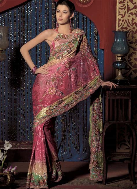 Welcome Welcome Indians Saree