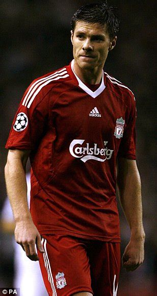 Xabier alonso olano (tolosa, guipúzcoa, españa, 25 de noviembre de 1981), conocido deportivamente como xabi alonso, es un futbolista español que ejerce en la demarcación de centrocampista. Real Madrid close in on £30m unhappy Liverpool star Xabi ...