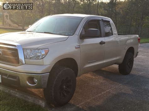 2010 Toyota Tundra With 18x9 12 Ballistic Jester And 29570r18 Nitto
