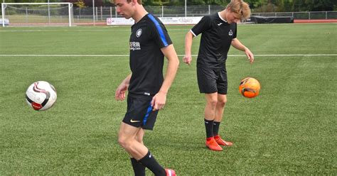 Find the latest tibo persyn news, stats, transfer rumours, photos, titles, clubs, goals scored this season and more. Beloftespeler Inter Milaan mag tijdens coronacrisis niet ...