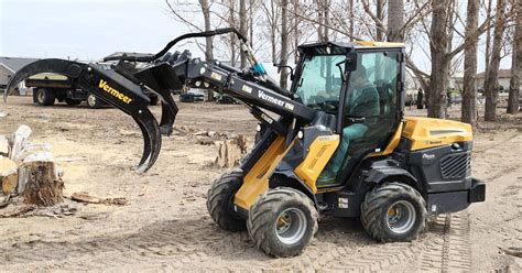 Vermeer Atx Compact Articulated Loader Operator Experience And Comfort
