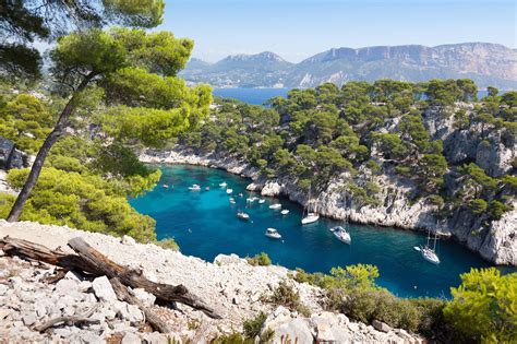 Faire du bateau à Marseille un week end dans les calanques Click Boat