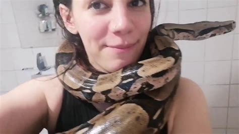 Snake Diary Shower Snake Try Ep185 Youtube