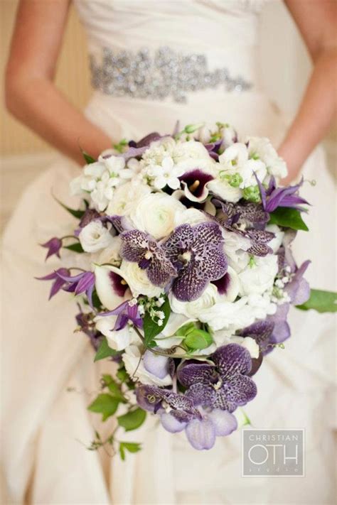 25 Stunning Wedding Bouquets Part 12 Belle The Magazine Gorgeous
