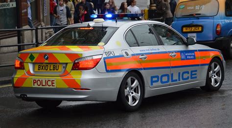 Metropolitan Police Bmw 525d Saloon Armed Response Vehicle Bpu