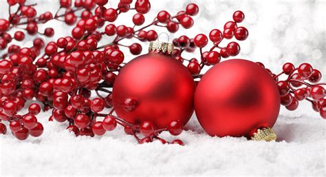 Red Decorations On The Snow On Christmas Wallpapers And Images