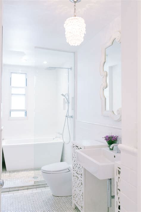 The 65 Most Beautiful Style Me Pretty Interiors All White Bathroom