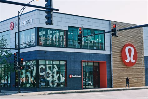 lululemon stores