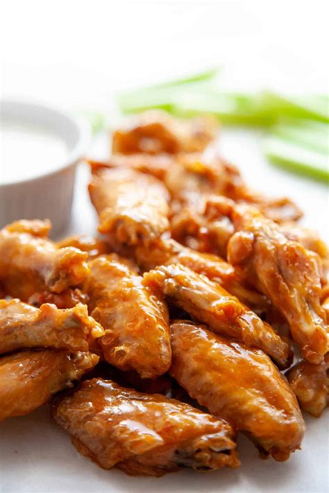 Author by amanda formaroon may 29, 2013 updated on january 18, 2021. Super Crispy Baked Chicken Wings | Foodtasia