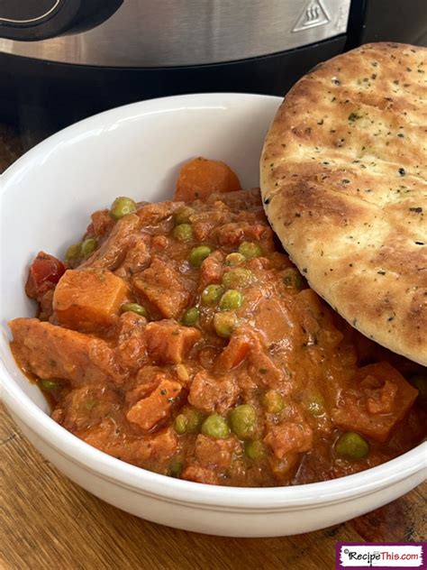 Recipe This Slow Cooker Leftover Lamb Curry