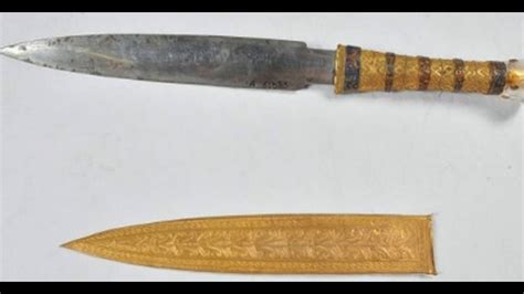 King Tuts Dagger Made Of Gold And Iron From Meteorite Youtube
