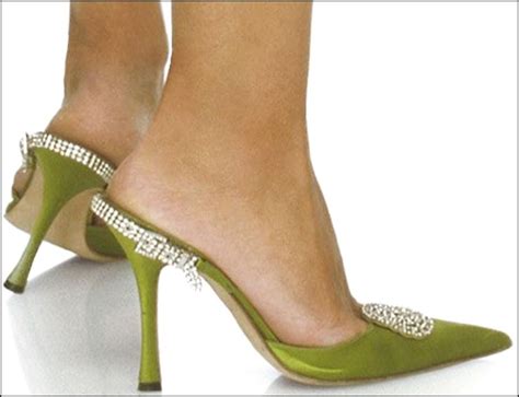 Pin By R C On Kelly Maria Ripa The Total Woman Stiletto Heels