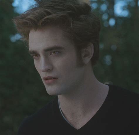 Robert Pattinson Eclipse Trailer Screencaps In Hq Twilight Series Photo 10890706 Fanpop