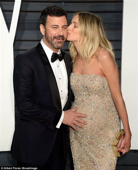 Jimmy Kimmel Poses With His Pregnant Wife Molly Mcnearney Daily Mail