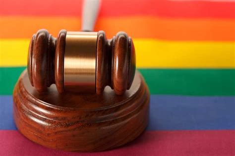 Eeoc Rules Workplace Sexual Orientation Discrimination Illegal Business Insurance