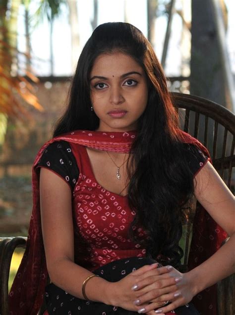 Hot Celebrities Sheena Shahabadi Latest Hot Pics At Tolisariga Telugu Movie