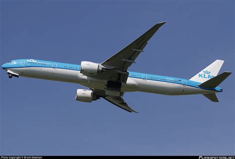 Ph Bvf Klm Royal Dutch Airlines Boeing 777 306er Photo By Bram Steeman