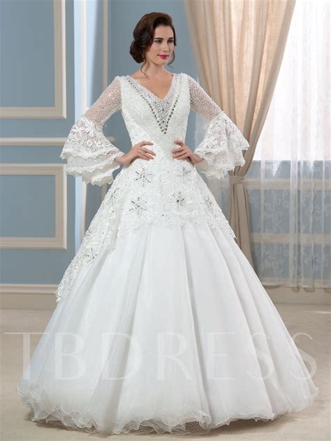 Explore stunning and affordable wedding dresses 2021. Vintage Beaded Lace Trumpet Sleeve Muslim Arabic Wedding ...