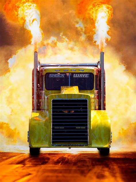 Shockwave The Worlds Fastest Jet Powered Truck Reaches Speeds Of