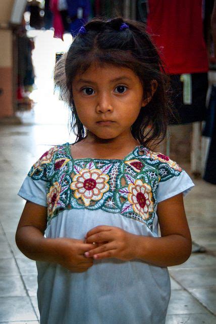 Valladolid Yucatán México Niños Indigenas Niña Mexicana Y Niños Del Mundo