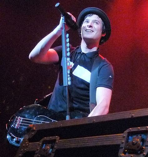 33 thoughts on lirik dan terjemahan perfect simple plan. Cerita di Belakang Lagu "Perfect"- Simple Plan | ASTRONAUT ...