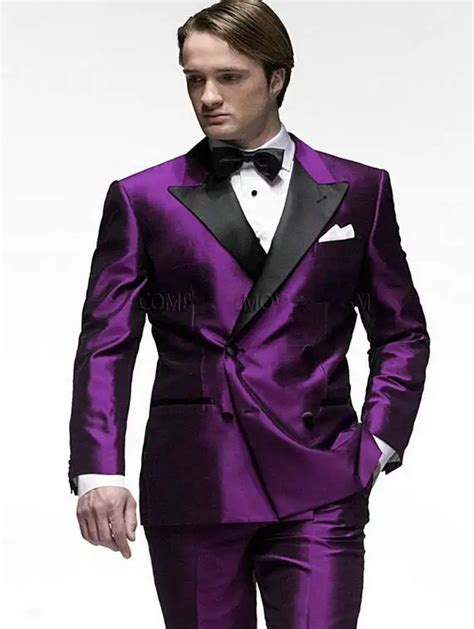 2017 Best Selling Peak Lapel Double Breasted Men Wedding Suits Purple