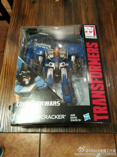Combiner Wars Leader Class Thundercracker In Hand Images Transformers