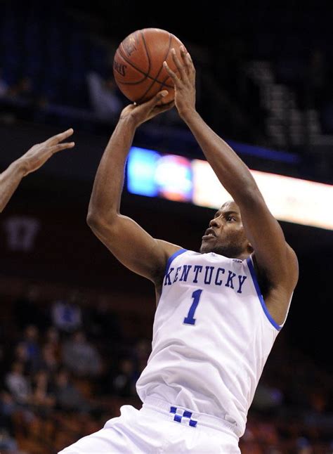 Kentucky Holds Off A Determined Old Dominion Team At Hall Of Fame Tip