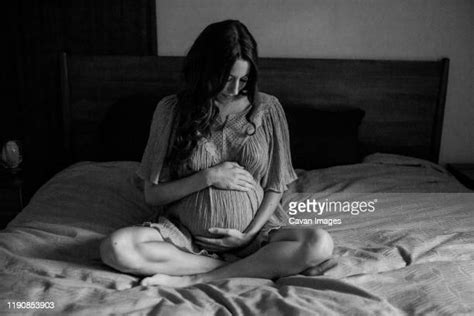 Pregnant Woman Black And White Photos And Premium High Res Pictures Getty Images
