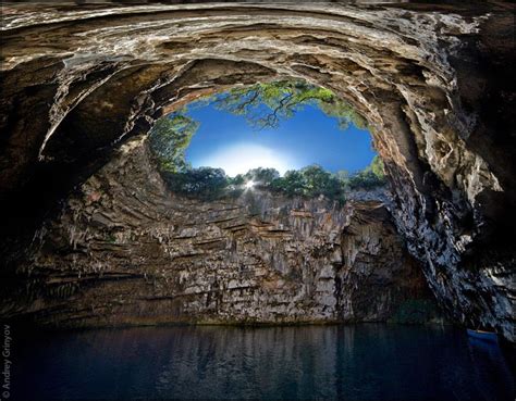 The 10 Most Incredible Caves In The World Secret Places