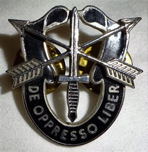 original vietnam war us army special forces pin de opresso liber green berets 1794575489