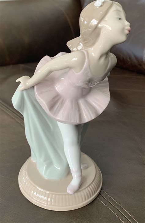 Nao By Lladro Ballerina Figurine My Recital 1151 Perfect Etsy