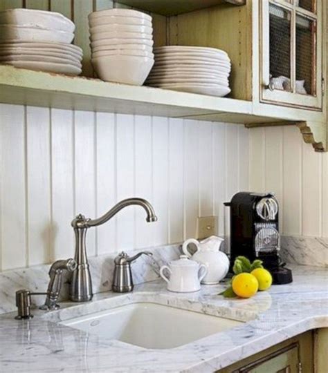If you're installing a new backsplash or updating an old one, your focus is likely on the area where the cooking takes place. 28+ Cool DIY Easy Kitchen Makeovers | Kitchen tiles backsplash, Elegant kitchens, Kitchen pantry ...
