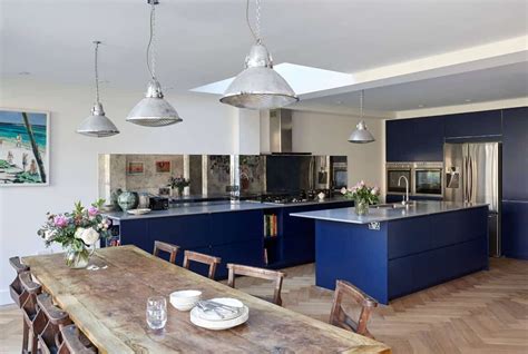 10 Blue Kitchen Cabinet Ideas to Upgrade Your Kitchen Today