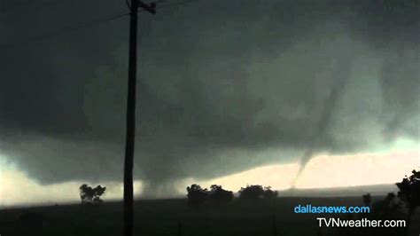 Caught On Camera Multiple Tornadoes Cause Damage In N Texas Youtube