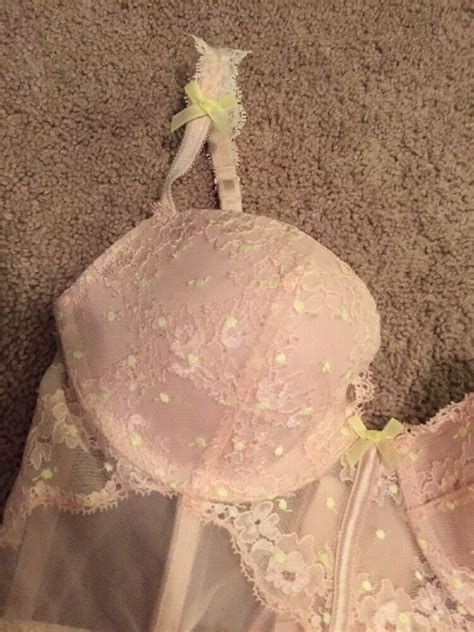 Victorias Secret Dream Angels Light Pink Long Line Push Up Demi Bra