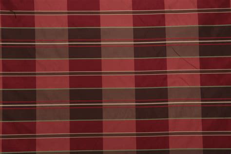 Thibaut Randolf Plaid W91380 Woven Decorator Fabric In Red And Brown
