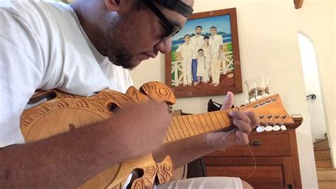 Tahitian Uke YouTube