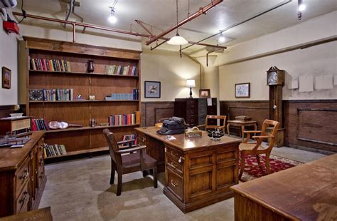It's a relatively new game that originated in japan around 2007 and made its way to the us. Escape rooms get an upgrade into a deeper theatrical show ...